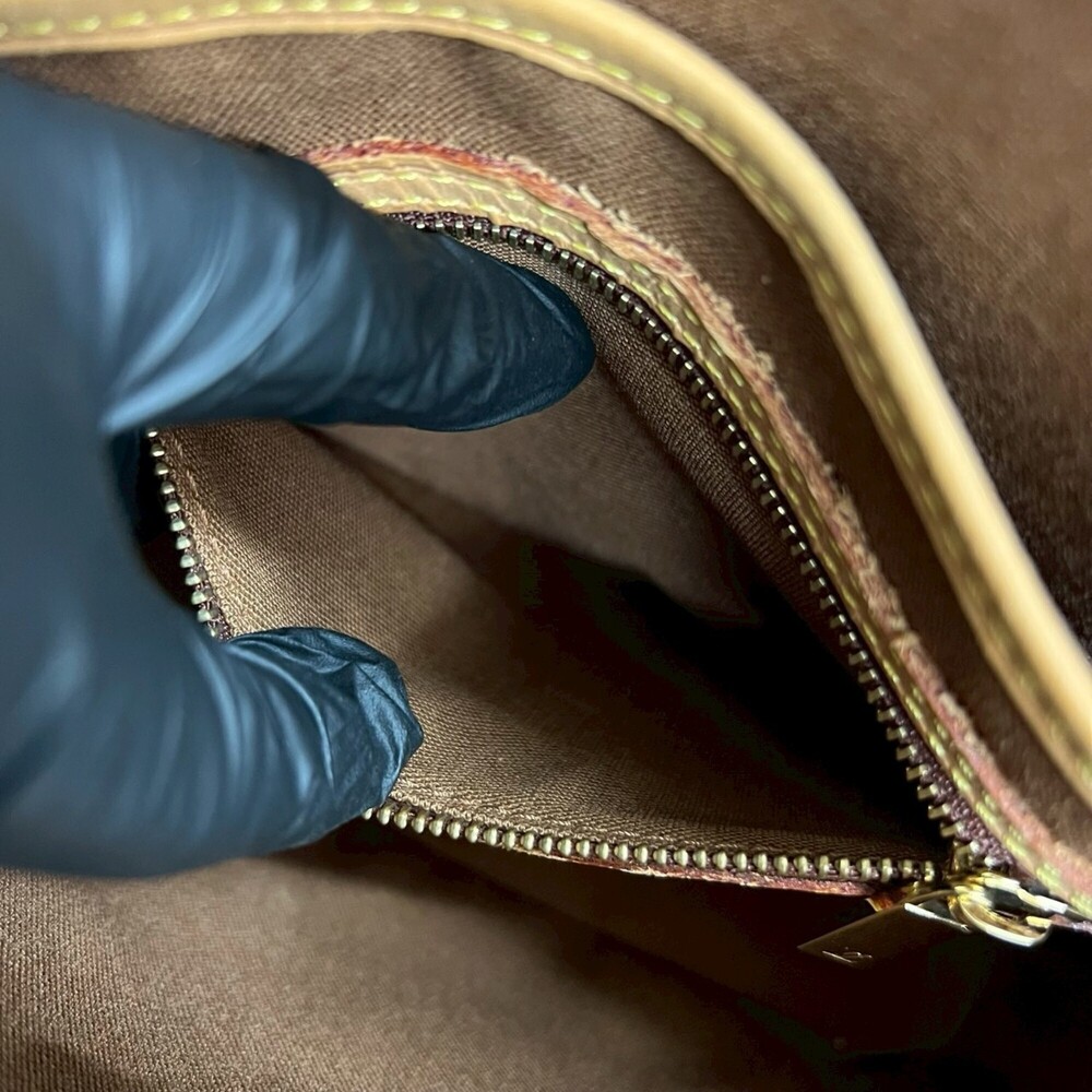 LOUIS VUITTON Authentic Brown Monogram Leather Tote Bag - Picture 10 of 10